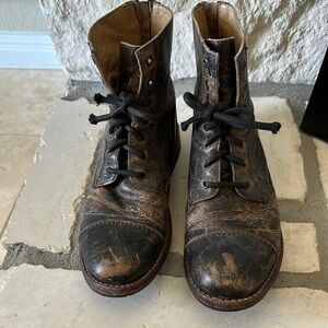 Men's Distressed Leather Boots